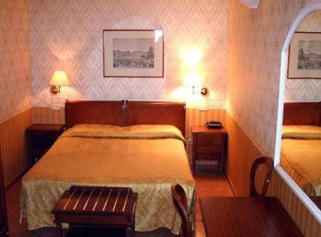 Hotel Varsavia Florenz Zimmer foto